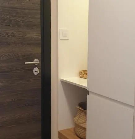 Forest Private Parking * Novi Sad