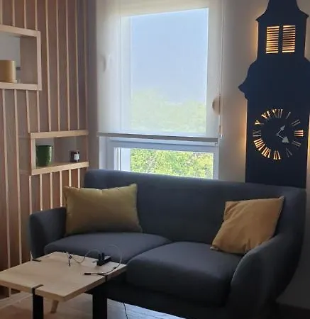 Forest Private Parking *